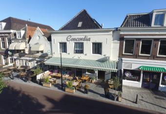 Hostel 45 allows 18 year olds to book a room