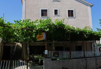 Pansion   egulja has Balcony rooms