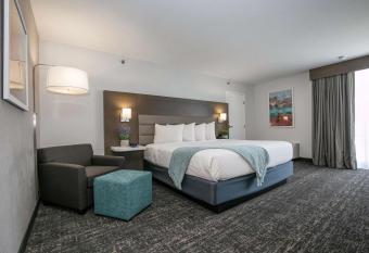 Best Western Plus Sparks-Reno Hotel allows 18 year olds to book a room