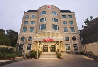Ramada by Wyndham Jalandhar City Center allows 18 year olds to book a room