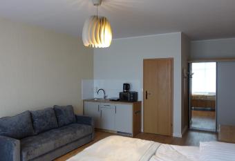 Apartamenty Faltom has rooms with a private hot tub