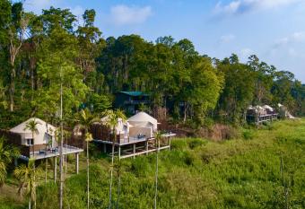 Machaan Wilderness Lodge Nagarahole allows 18 year olds to book a room