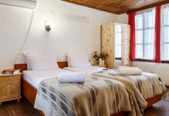 Guest house Maria Savekova 19 c. has Balcony rooms