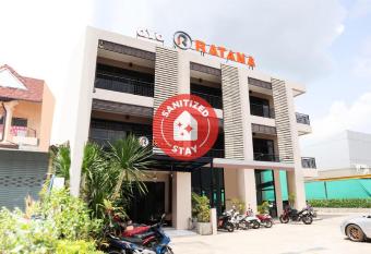 OYO 358 Rattana Residence Thalang allows 18 year olds to book a room