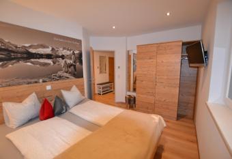 fewo kramer has Balcony rooms