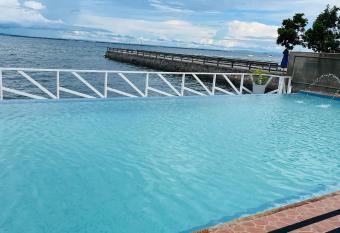 Lola s Guest House allows 18 year olds to book a room