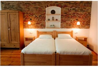 Heltau Apartments allows 18 year olds to book a room