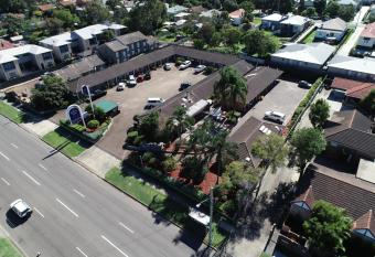 Reign Inn Newcastle allows 18 year olds to book a room