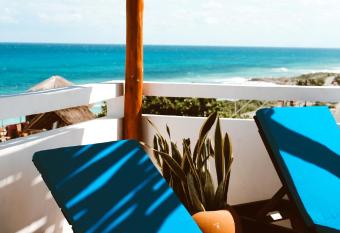 Kay Apartments Isla Mujeres has Balcony rooms