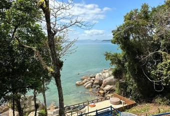 Villa Cabanas - P   na areia has Balcony rooms