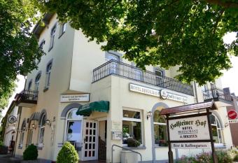 Hotel-Restaurant Holsteiner Hof has Balcony rooms