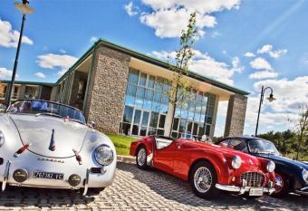 Chianti Village Morrocco has Balcony rooms
