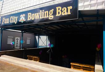 City Apartman allows 18 year olds to book a room