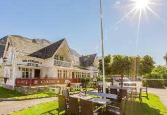 Vik Pensjonat has Balcony rooms