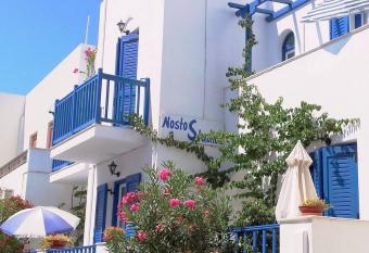 Nostos Studios 150 m from Saint George beach and Naxos town Chora allows 18 year olds to book a room