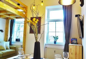 Urban by BestChoice - FREE Parking - Self Check-in allows 18 year olds to book a room