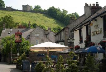 The George Inn has Balcony rooms