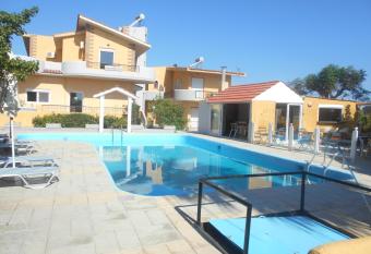 Villa Sofia has Balcony rooms