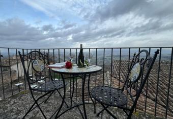 Monastero SS. Annunziata has Balcony rooms