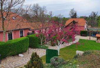 Penzion Na Lednick   has Balcony rooms