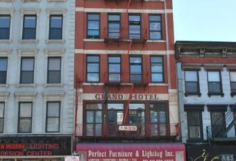 Bowery Grand Hotel allows 18 year olds to book a room