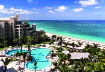 The Ritz-Carlton, Grand Cayman has Balcony rooms