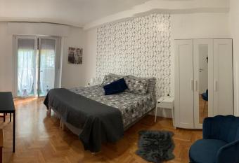 CLESIO 2 has Balcony rooms