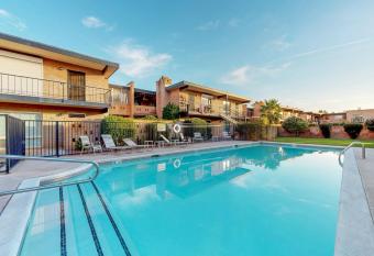 Casa Feliz has Balcony rooms