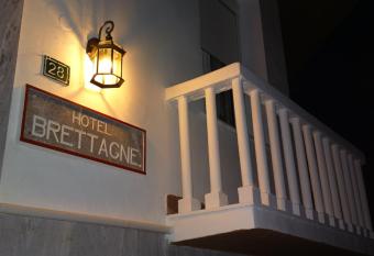 Hotel Bretagne has Balcony rooms