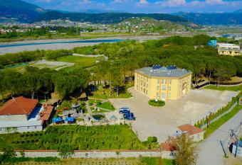 Kriva Resort has Balcony rooms