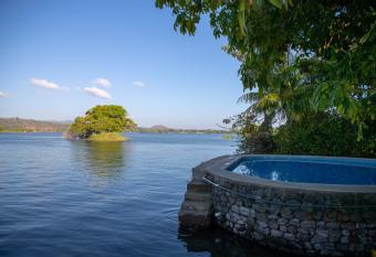 ISLETA EL ROBLE has Balcony rooms