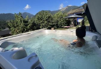 Le Petit Nid d Amour, Propri  t  s Mont Amour has Balcony rooms