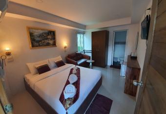 Chiang Mai Heritage House allows 18 year olds to book a room