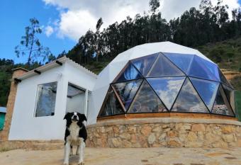 Glamping NIDO VERDE has Balcony rooms