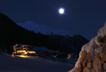 L  rchenhof has Balcony rooms