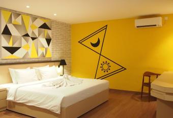 Nite & Day Laguna Bintan allows 18 year olds to book a room