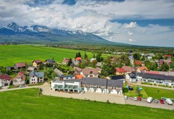 Penzi  n   ere    ov   Sad & Wellness has Balcony rooms