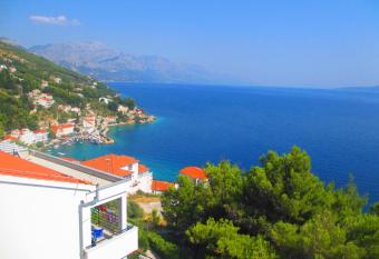 Villa Gloria has Balcony rooms