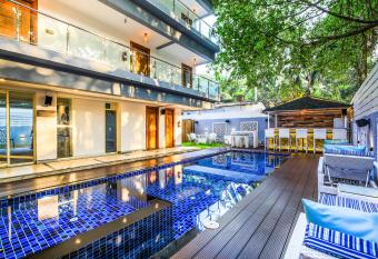 FabHotel Casa Kiara Calangute has Balcony rooms