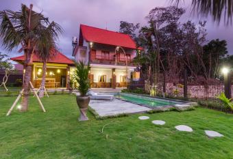 The Uma Guesthouse allows 18 year olds to book a room