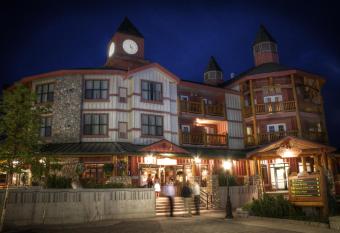 Polaris Lodge has Balcony rooms