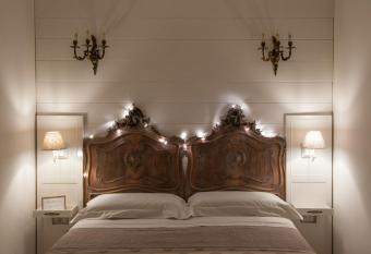 Little House allows 18 year olds to book a room