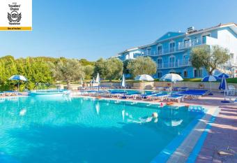 Filoxenia Apartments & Studios has Balcony rooms