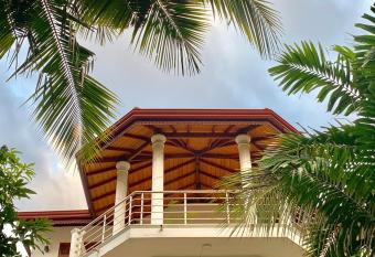 Helianto Social Villa has Balcony rooms