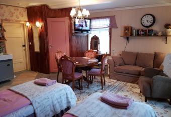 Renkitupa has Balcony rooms