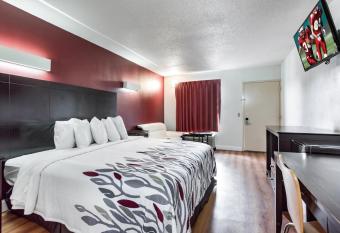 Red Roof Inn Monteagle - I-24 has Smoking/Balcony rooms