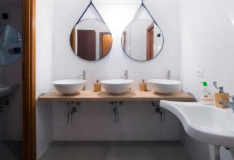 Hostelleria allows 18 year olds to book a room