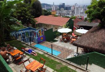 Rio Forest Hostel allows 18 year olds to book a room