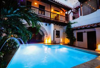 Casa BuGo allows 18 year olds to book a room