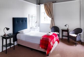 Grand Hotel Sydney allows 18 year olds to book a room